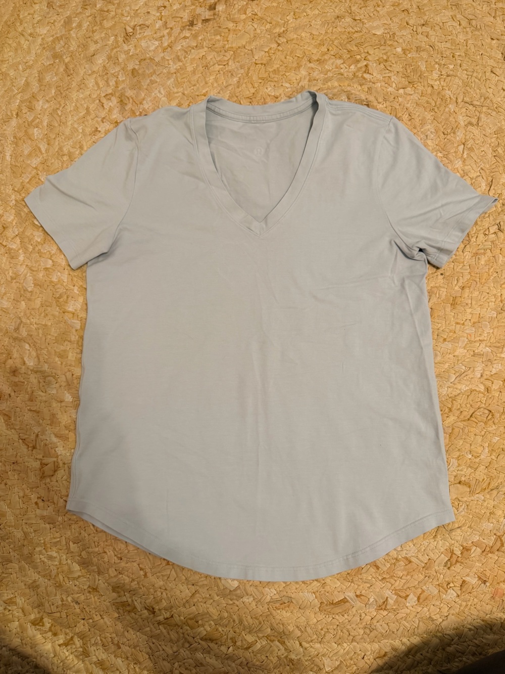 lululemon athletica Women's V-Neck Tee - Light Blue approx. size 6